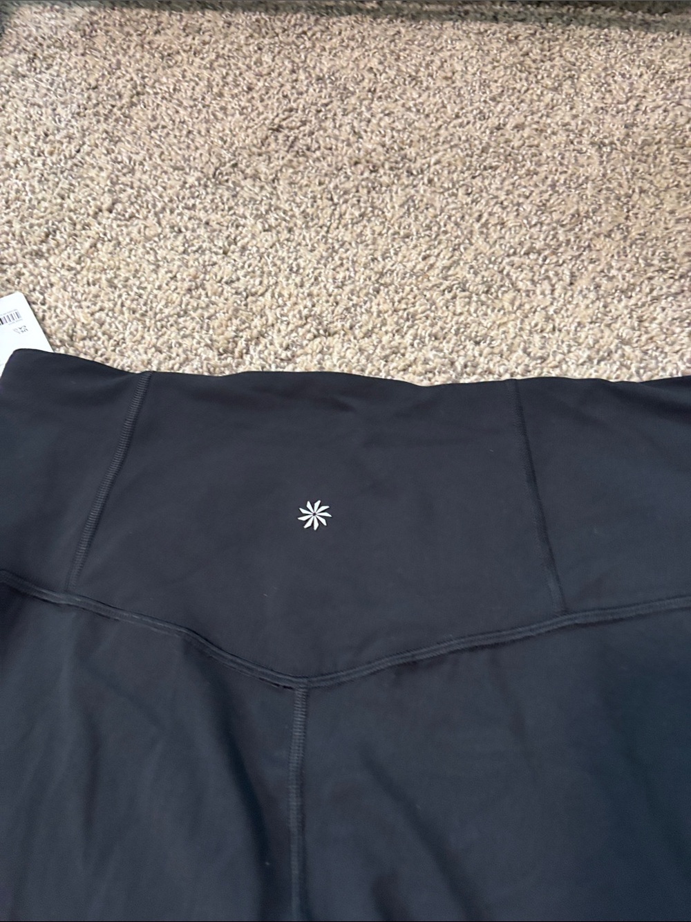 Athleta Elation Straight Leg Pant size large NWT - Picture 7 of 7